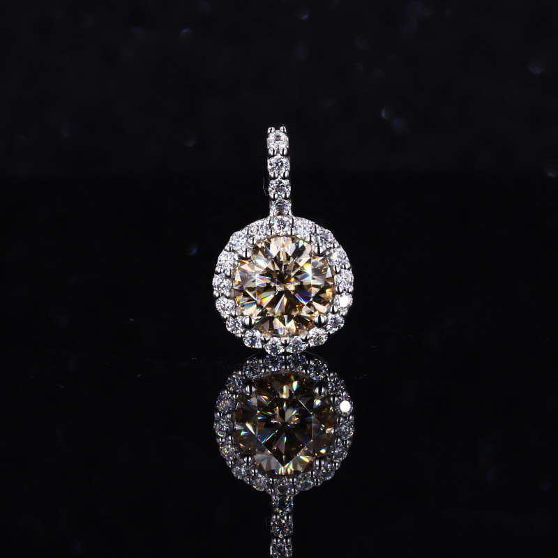 Round Brilliant Cut Champagne Color Moissanite Halo Set 18K White Gold Diamond Pendant