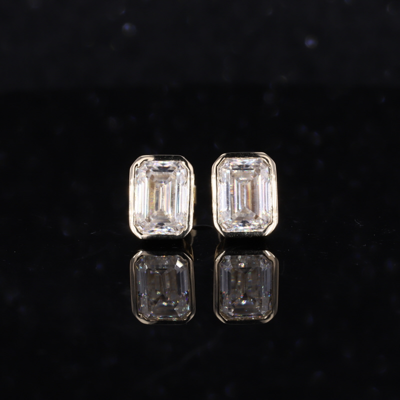 5×7mm Octagon Emerald Cut Moissanite Bezel Set 14K Yellow Gold Diamond ...