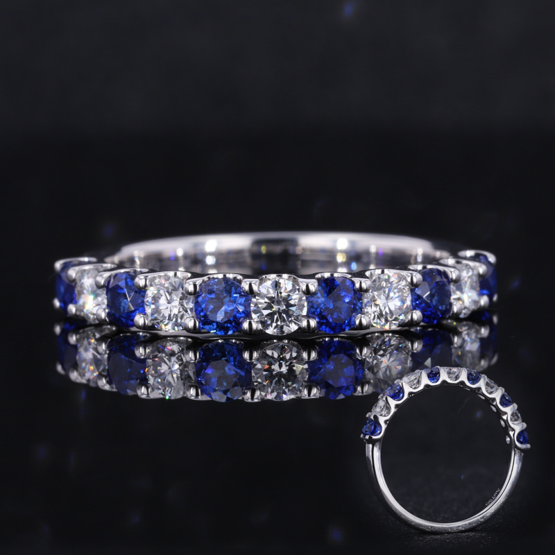 2.8mm Round Brilliant Cut Lab Grown Diamond & Lab Grown Sapphire 18K White Gold Eleven Stone Diamond Ring