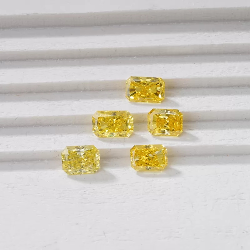 Yellow Color 0.1ct to 0.5ct Radiant Cut HPHT Lab Grown Diamond