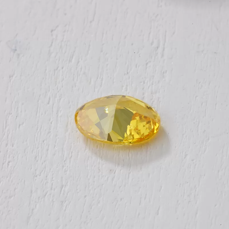 Yellow Color 0.5ct to 0.7ct Oval Shape HPHT Lab Grown Diamond