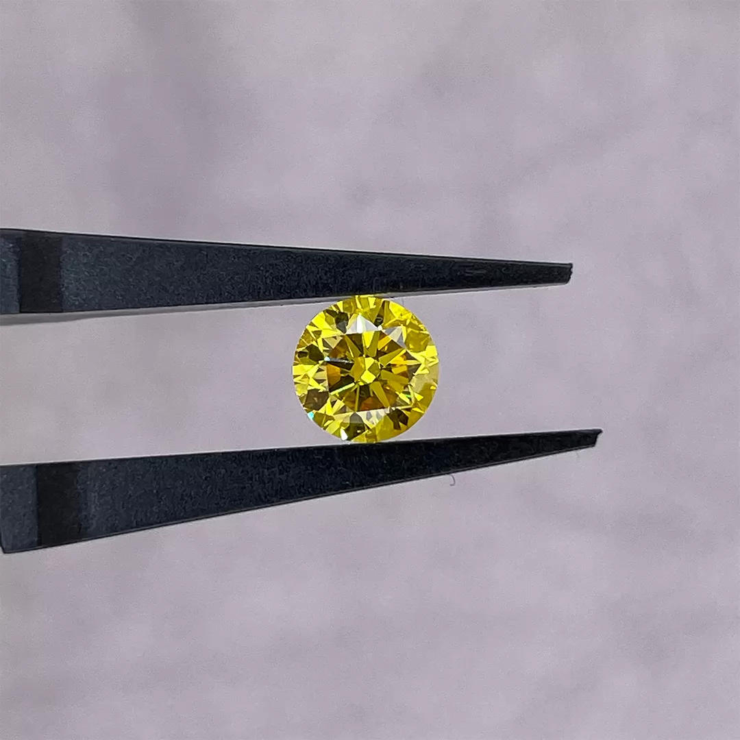 Yellow Color 0.24ct to 0.73ct Round Brilliant Cut Lab Grown Diamond