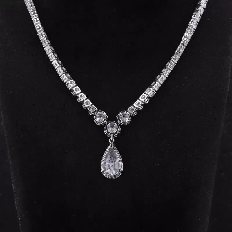 18.26×11.2mm Pear Cut Lab Grown Diamond 18K White Gold Diamond Pendant Necklace