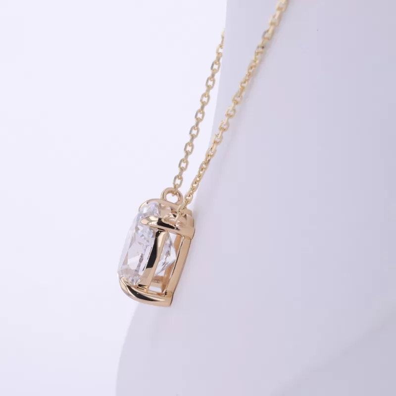 10.31×13.47mm Oval Cut Lab Grown Diamond 14K Yellow Gold Diamond Pendant Necklace