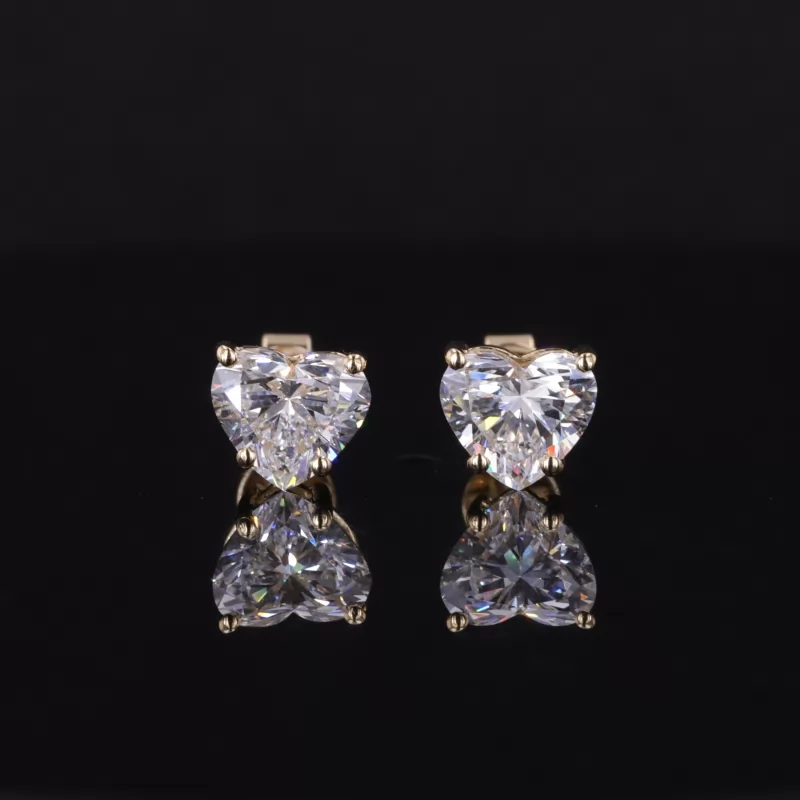 6.27×7.13mm Heart Cut Lab Grown Diamond 18K Yellow Gold Diamond Stud Earrings