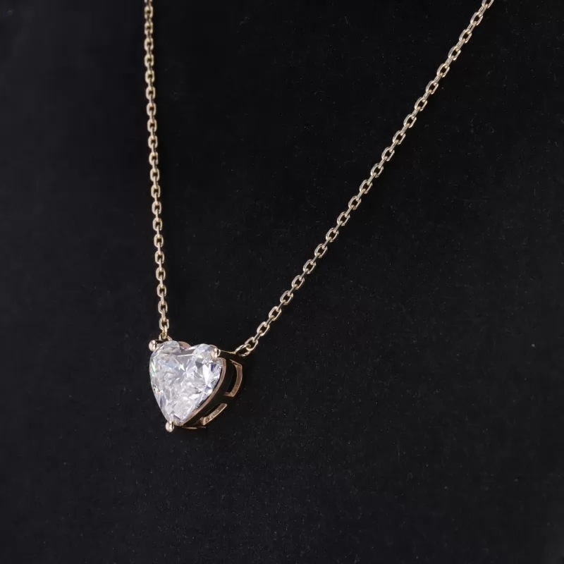 10.65×11.92mm Heart Cut Lab Grown Diamond 14K Yellow Gold Diamond Pendant Necklace