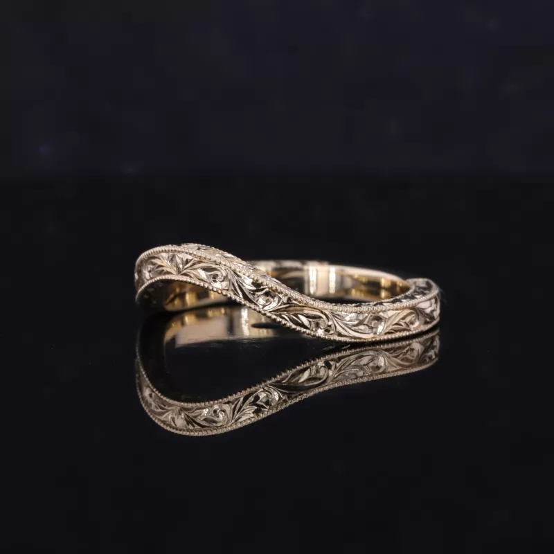 10K Yellow Gold Vintage Script Ring