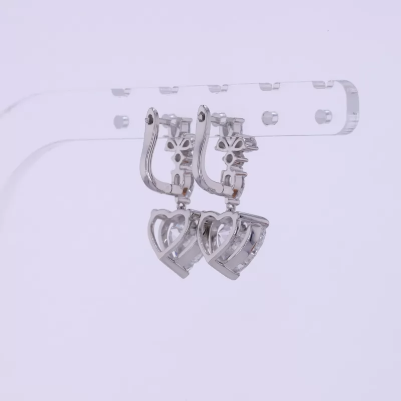 8.61×10.12mm Heart Cut Lab Grown Diamond PT950 Diamond Earrings