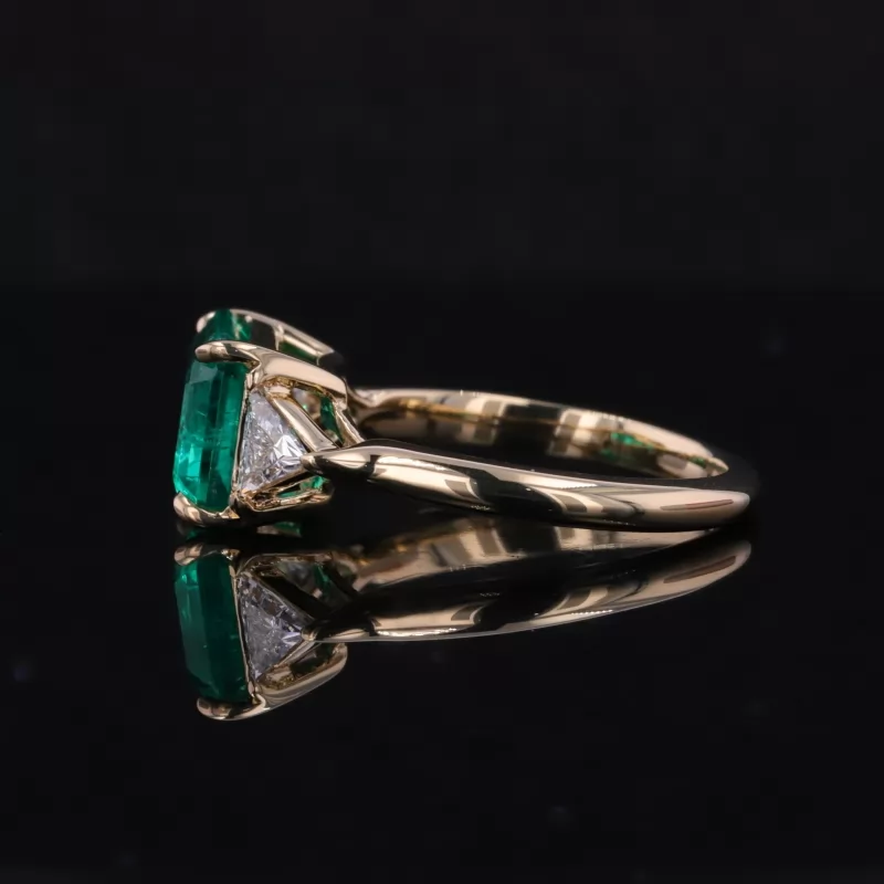 8×10mm Octagon Emerald Cut Lab Grown Emerald 14K Yellow Gold Three Stone Engagement Ring