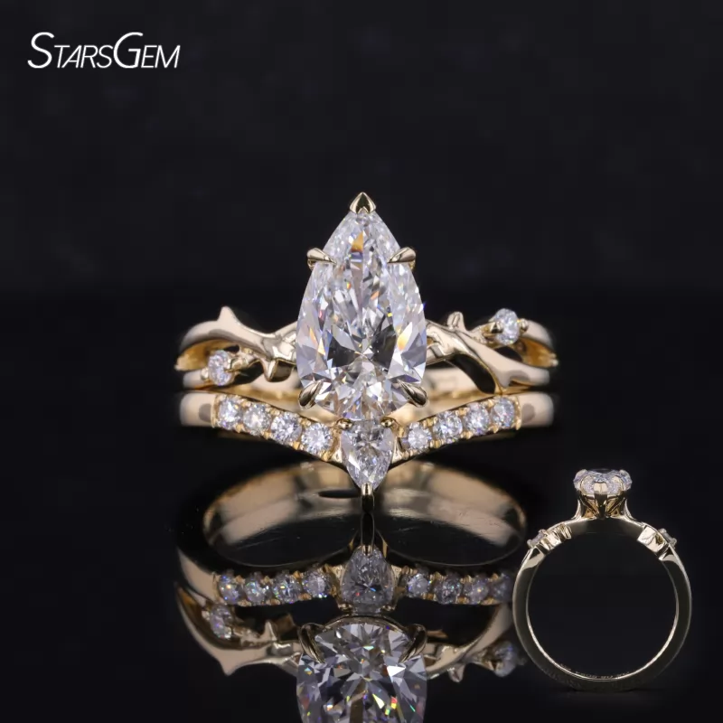 10K Solid Yellow Gold 10.81x6.35mm Pear Cut Lab Grown Diamond Engagement Ring Set