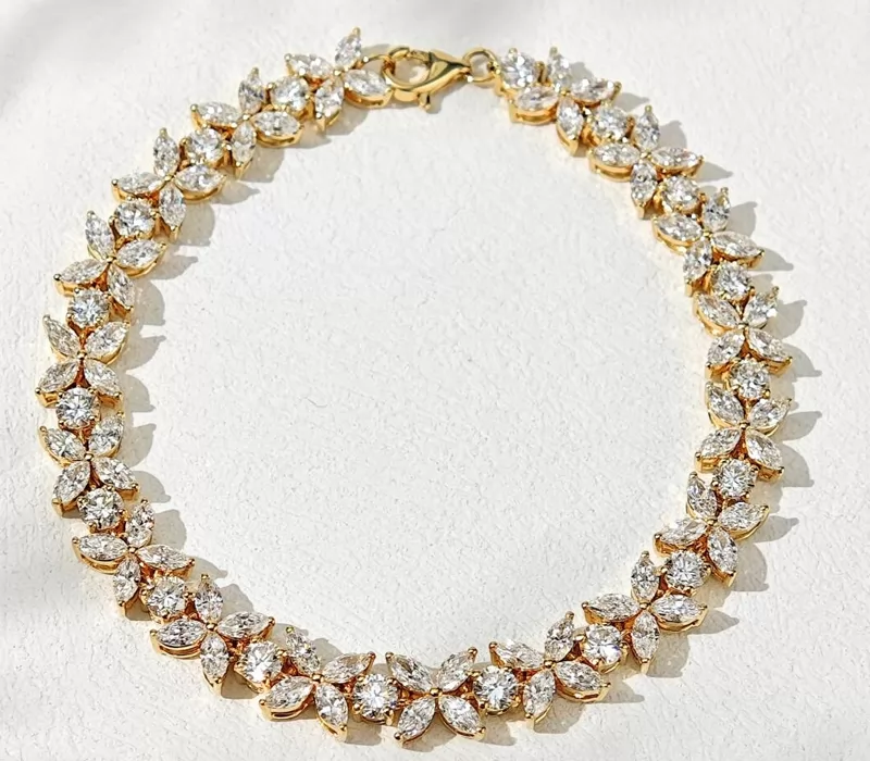 18K Solid Gold with 2*4mm Marquise Cut and 3.2mm Round Cut Lab Diamond Bracelet