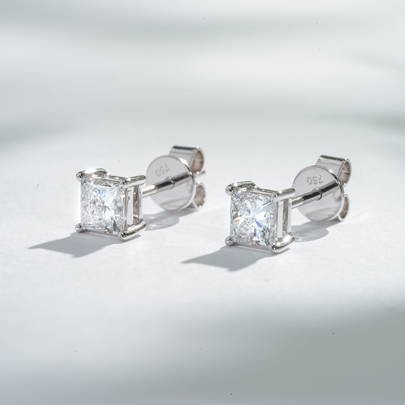 4×4mm Princess Cut Lab Grown Diamond 18K White Gold Diamond Stud Earrings