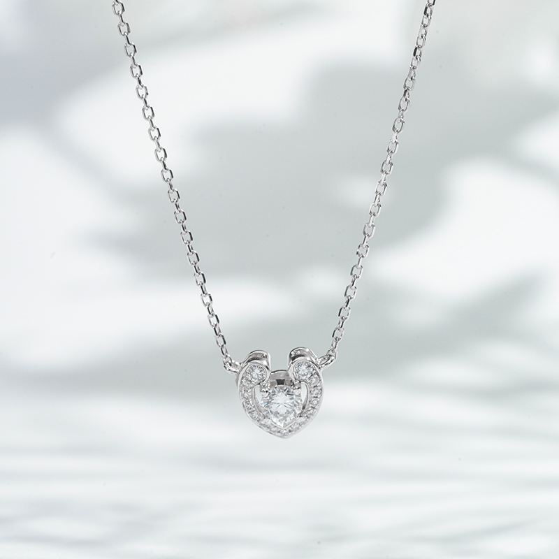 18K White Gold Necklace White Round Cut DEF VS Lab Grown Diamond Heart Shape Pendant