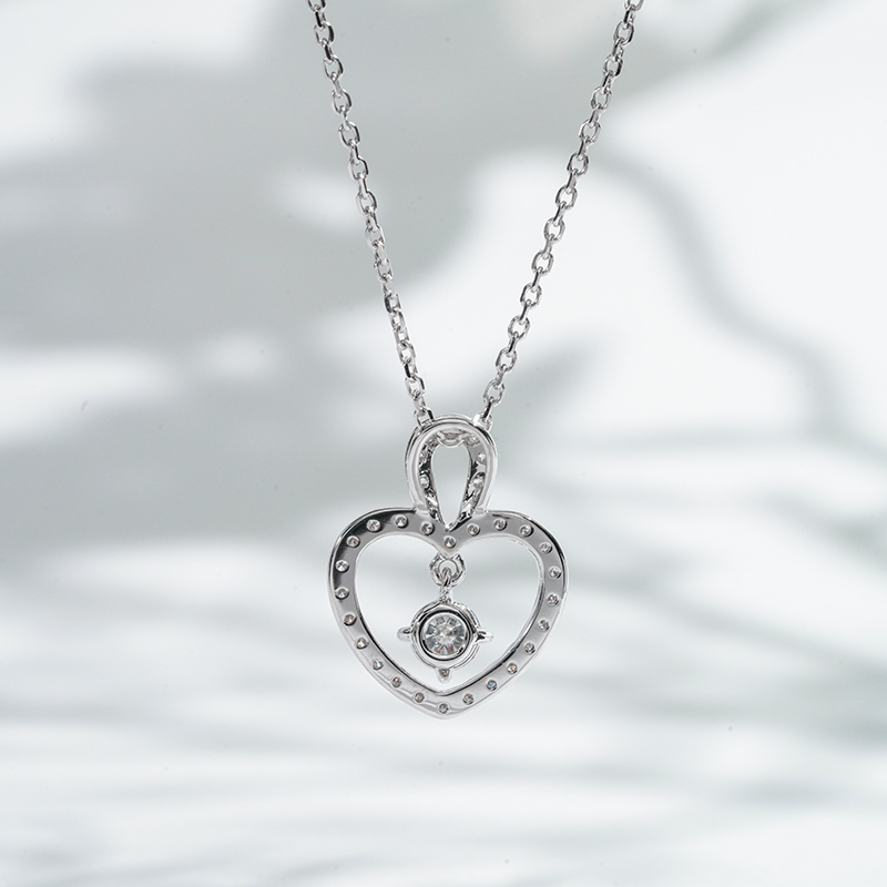 Lock with my Heart 18K White Gold Necklace DEF VS Lab Grown Diamond Pendant