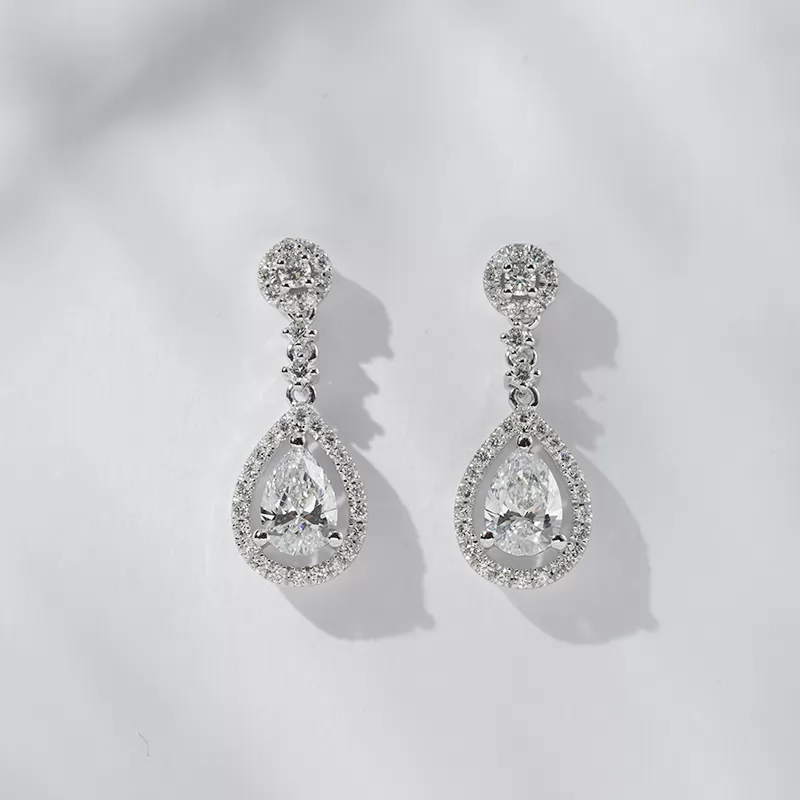 6.5×4.5mm Pear Cut Lab Grown Diamond 18K Gold Diamond Earrings