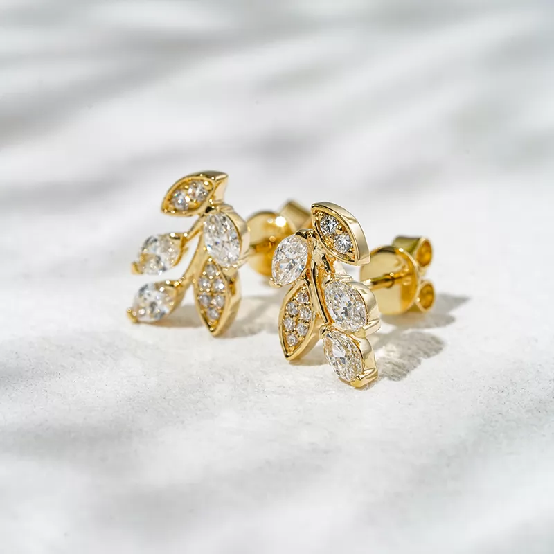 2.5×4mm Marquise Cut Lab Grown Diamond 18K Yellow Gold Diamond Stud Earrings